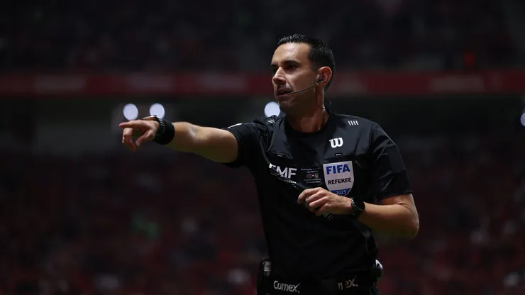 César Ramos Palazuelos pitará a Cruz Azul por primera vez en el Apertura 2026.