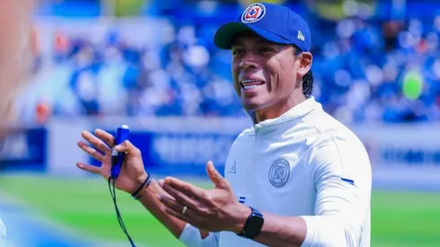 El entrenador se mostró agradecido con su gente.
