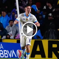 Andrés Montaño anota de penal para Cruz Azul contra Querétaro