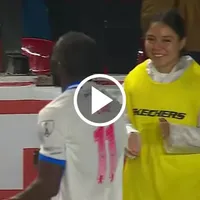 Pasó desapercibido: balonera de Querétaro festejó el gol de Christian Ebere
