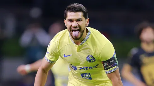 Zague se rindió a los pies de Henry Martín y le deseó el título de goleo