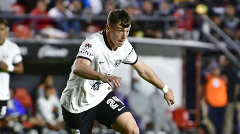 Viñas reconoció que salir de América podría ser una opción para su carrera.