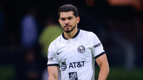 La icónica imagen de Henry Martín con los médicos de América