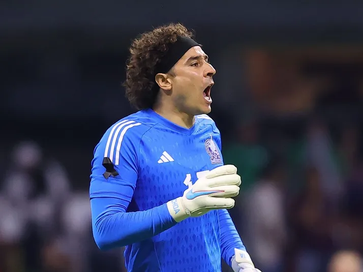 Guillermo Ochoa y el logro individual que obtuvo en Italia