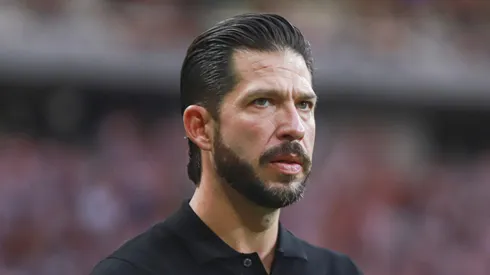 Atlas pone a la venta a cinco figuras de su plantilla