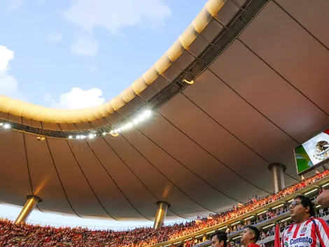 Reportaron incendios en los alrededores del Estadio Akron