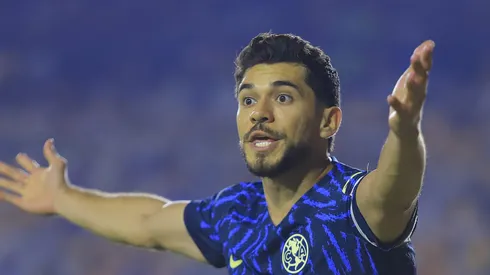 VIDEO: el águila que asustó a Henry Martín durante los festejos