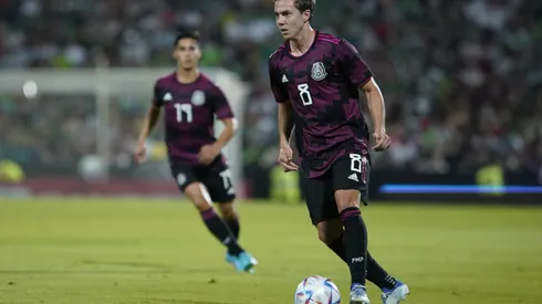 Sebastián Córdova, baja en el Tri por pubalgia