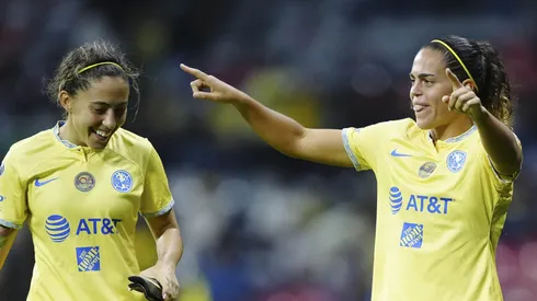 La exjugadora de América que le propuso matrimonio a su pareja en vivo