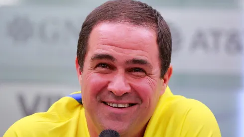 André Jardine fue presentado como técnico de América