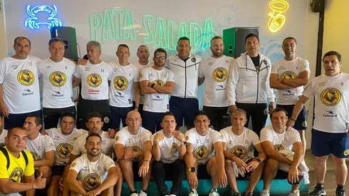 Los ex futbolistas dejaron una postal llena de magia.