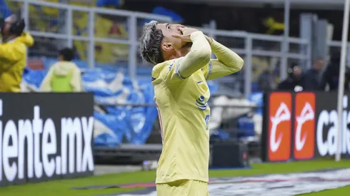 Diego Valdés, afuera vs. Columbus Crew