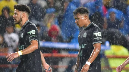 Roger Martínez sigue sin club