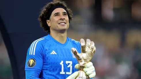 Guillermo Ochoa se consagró campeón con el Tri