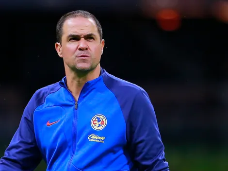 Fuerte llamado de atención de André Jardine a las figuras del América