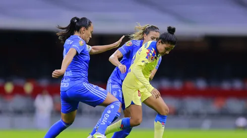 Las Águilas no pudieron en casa y con su gente.