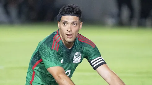 Raúl Jiménez le abre nuevamente la puerta a América