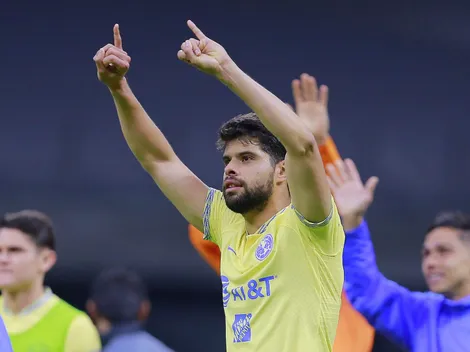 Ahora se enfría la salida de Néstor Araujo a AEK Atenas