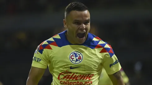 Jonathan Rodríguez le da el triunfo al Club América en el Clásico Capitalino.