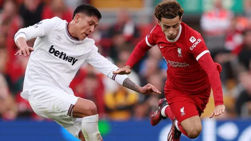 Edson Álvarez sigue firme con el West Ham.