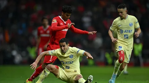 América sufre para sacar buenos resultados de La Bombonera.