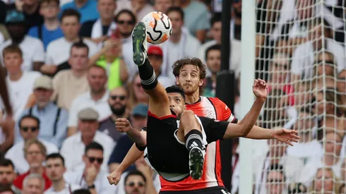 Raúl Jiménez jugó 62 minutos en la victoria del Fulham.