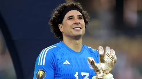 La nueva marca que puede alcanzar Guillermo Ochoa con el Tri