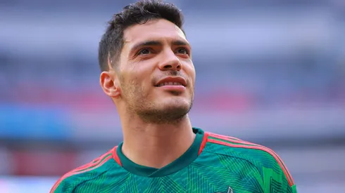 Jaime Lozano toma la decisión con Raúl Jiménez contra Australia.