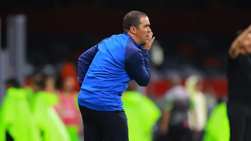 El estratega azulcrema se ha mostrado intenso en su inicio con las Águilas.