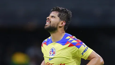 Araujo fue operado exitosamente de la rodilla.