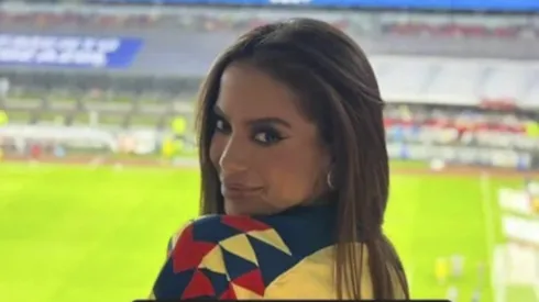 Anitta estuvo en el Clásico Joven.