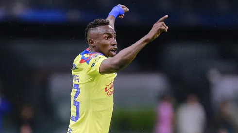 Julián Quiñones le marcó el camino al América para la victoria contra Cruz Azul