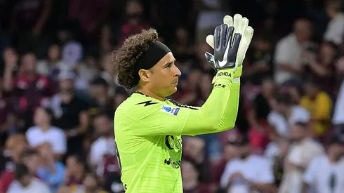 Guillermo Ochoa no tiene garantizada la titularidad con el Salernitana.