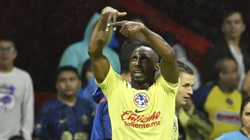 Julián Quiñones es el mejor refuerzo.