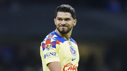 Henry Martín convirtió un gol ante San Luis