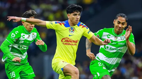 Kevin fue uno de los mejores del partido, pero salió de cambio.