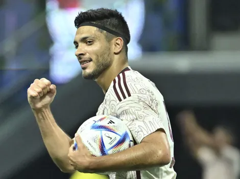 Raúl Jiménez es enviado a la banca por decisión de Jaime Lozano