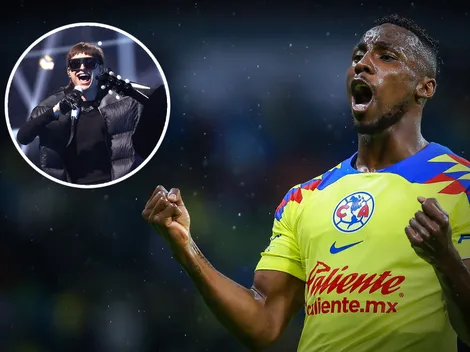 Peso Pluma festejó el golazo de Julián Quiñones en el Clásico Nacional