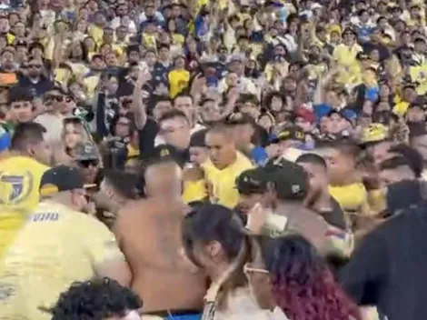 Afición de América y Chivas protagonizan tremenda pelea