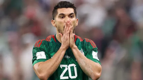 Henry Martín tiene difícil jugar en el Tri.