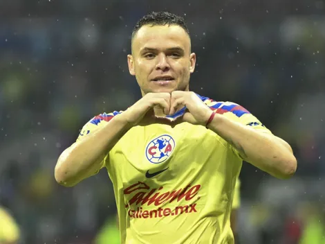 Las Águilas se mantienen en la cima después de golear al Pachuca