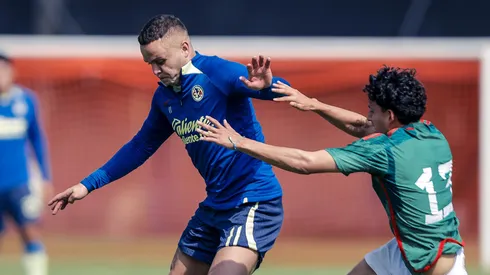 Jonathan Rodríguez anotó el gol de las Águilas en el amistoso.