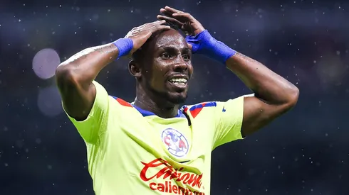 El rendimiento de Julián Quiñones cayó.