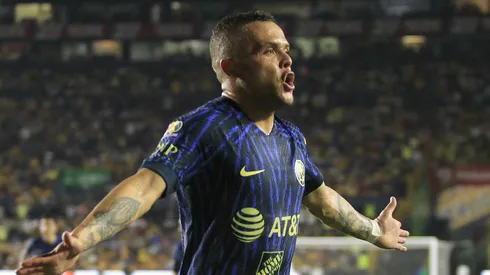 América domina a Tigres en Liga MX.