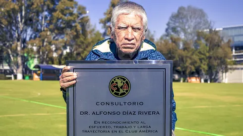 El Doctor Alfonso Díaz fue reconocido en 2021.