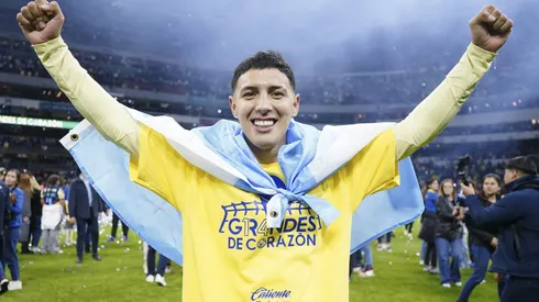 Leo Suárez continuará su carrera en Pumas