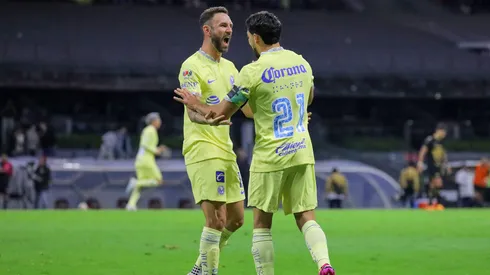 ¿Martín o Layún para levantar el trofeo de campeones?