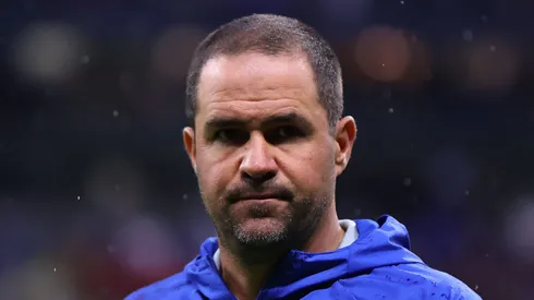 André Jardine no permitirá que Chicote tenga faltas.