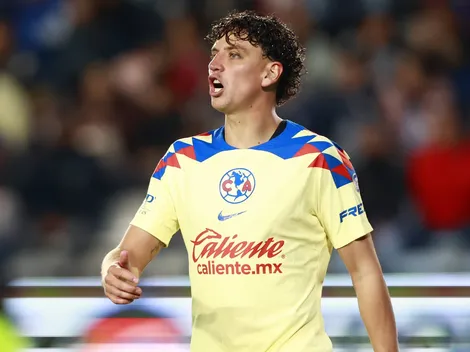 Igor Lichnovsky discute en redes con aficionado ante el bajo nivel de América