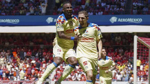 Julián Quiñones es la solución del América.